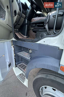 Тягач DAF XF 105 2010 в 
