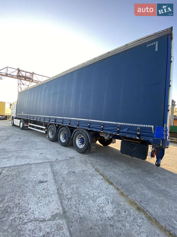 Тягач DAF XF 105 2013 в Дніпрі