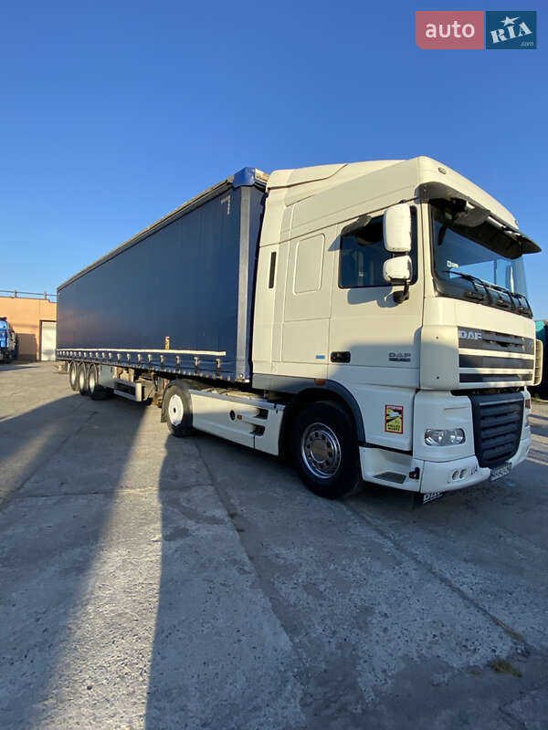 Тягач DAF XF 105 2013 в Дніпрі