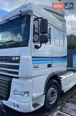 Тягач DAF XF 105 2011 в 