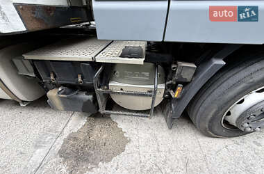 Тягач DAF XF 105 2011 в 