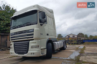Тягач DAF XF 105 2013 в 