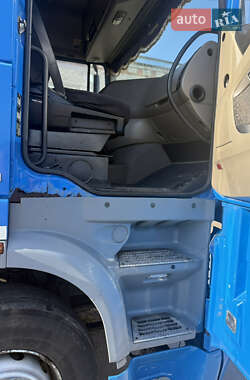 Тягач DAF XF 105 2009 в 