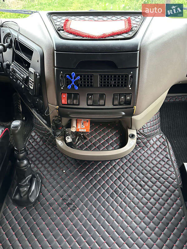 Тягач DAF XF 105 2010 в Николаеве