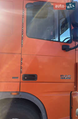 Тягач DAF XF 105 2006 в 