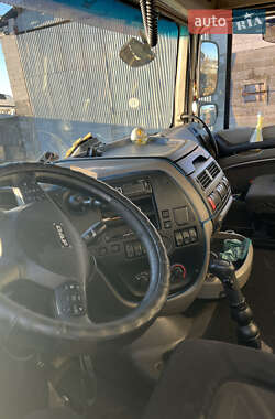 Тягач DAF XF 105 2011 в 