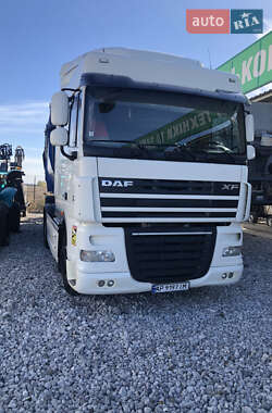 Тягач DAF XF 105 2013 в Запоріжжі