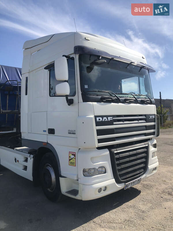 Тягач DAF XF 105 2013 в Запоріжжі