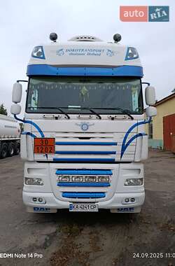 Тягач DAF XF 105 2012 в Дубно