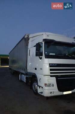 Тягач DAF XF 105 2009 в 