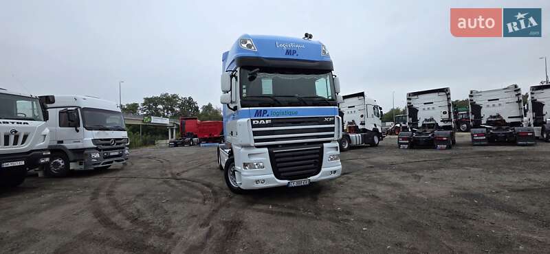 Тягач DAF XF 105 2013 в Киеве фото 3 Тягач DAF XF 105 2013 в Киеве