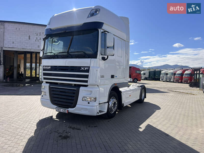 Тягач DAF XF 105 2013 в 