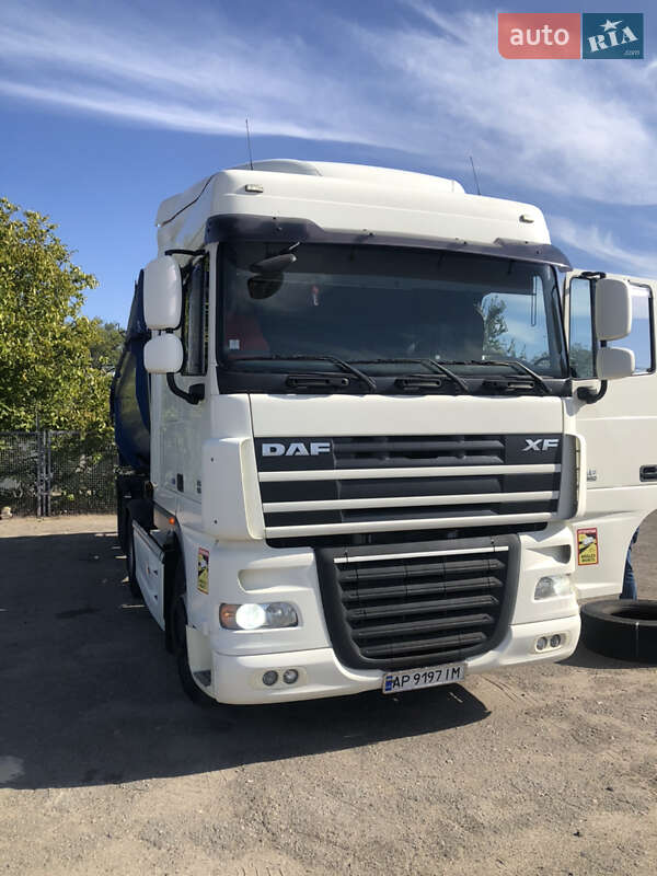 Тягач DAF XF 105 2013 в Запорожье