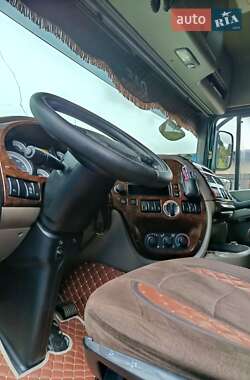 Тягач DAF XF 105 2012 в 