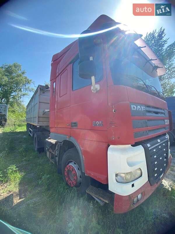 Тягач DAF XF 105 2008 в Горишних Плавнях