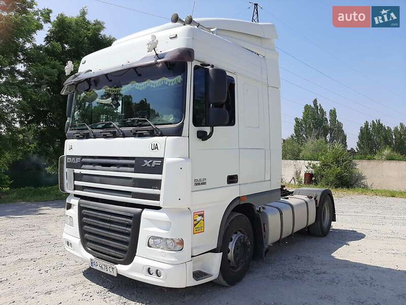 Тягач DAF XF 105 2010 в Запоріжжі