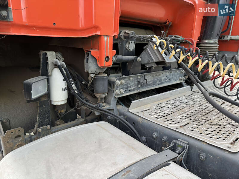 Тягач DAF XF 105 2013 в Болграде