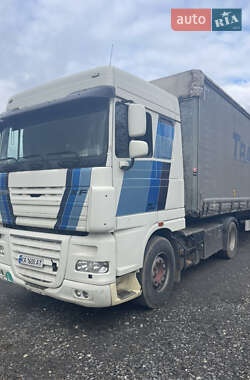 Тягач DAF XF 105 2011 в 