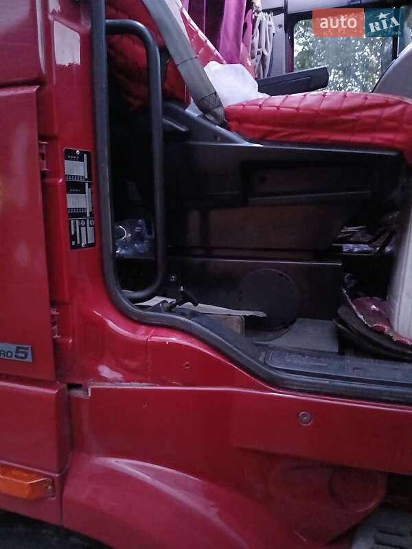 Тягач DAF XF 105 2008 в Гайсине