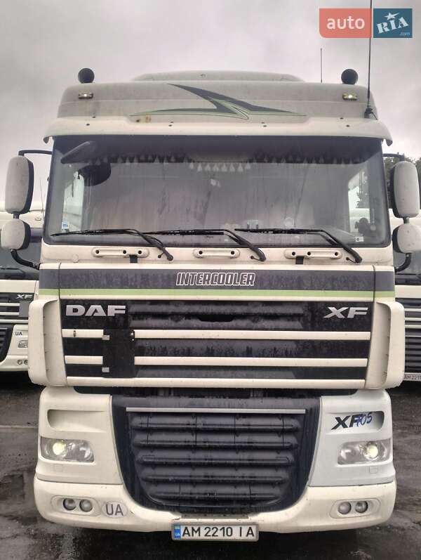 Тягач DAF XF 105 2012 в Романове