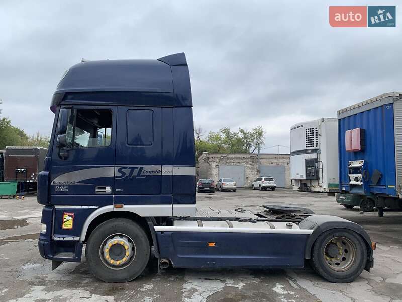 Тягач DAF XF 105 2008 в Дніпрі