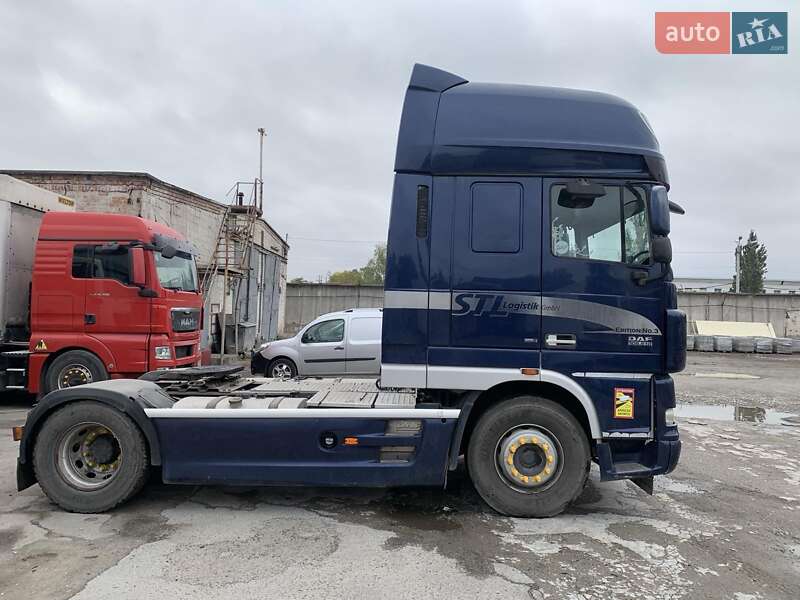 Тягач DAF XF 105 2008 в Дніпрі