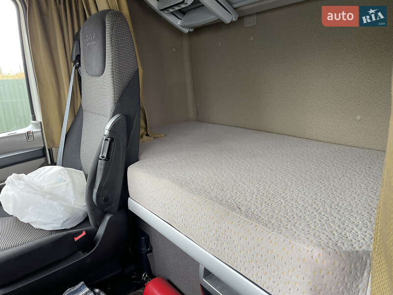 Тягач DAF XF 105 2012 в Львові