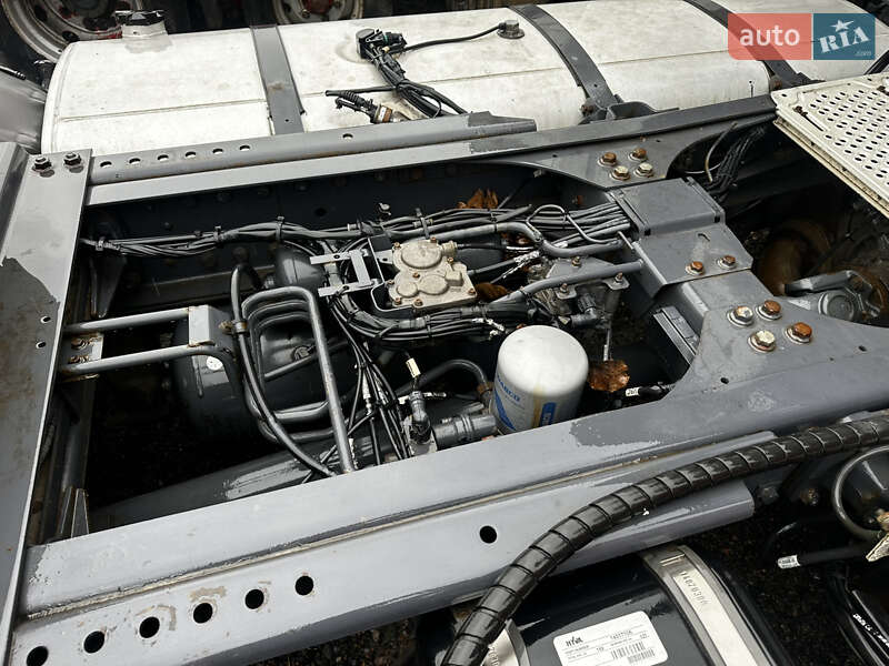 Тягач DAF XF 105 2010 в Умані