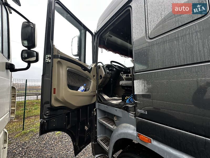 Тягач DAF XF 105 2010 в Умані