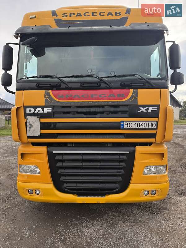 Тягач DAF XF 105 2012 в Яворові