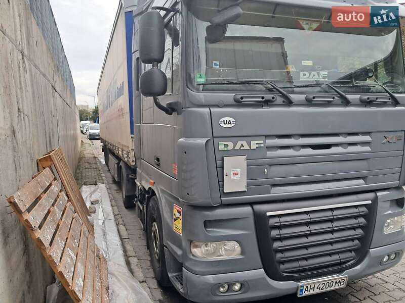 Тягач DAF XF 105 2011 в Одесі