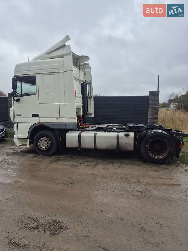 Тягач DAF XF 105 2013 в Чернигове