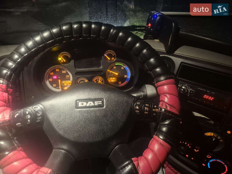 Тягач DAF XF 105 2013 в Чернигове