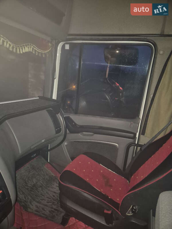 Тягач DAF XF 105 2013 в Чернигове