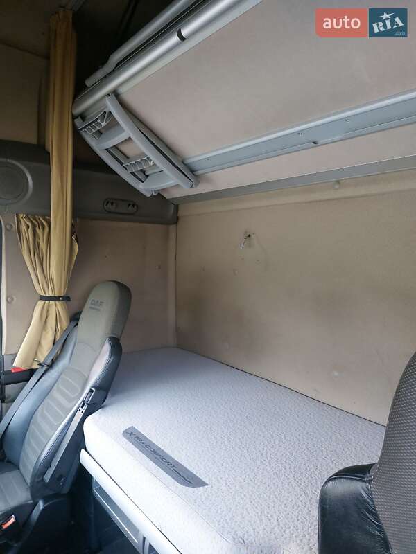 Тягач DAF XF 105 2012 в Сарнах