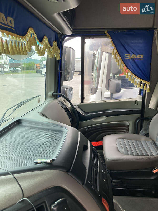 Тягач DAF XF 105 2007 в Чинадієвому