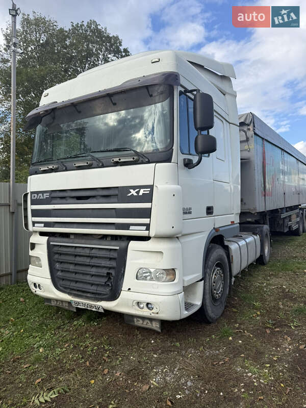 Зерновоз DAF XF 105 2009 в Львові фото 3 Зерновоз DAF XF 105 2009 в Львові