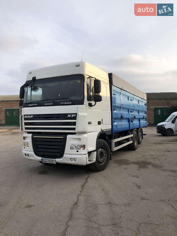 Контейнеровоз DAF XF 105 2008 в Кропивницком