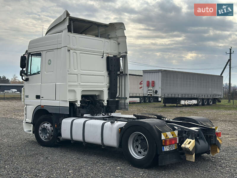 Тягач DAF XF 105 2010 в Хусті