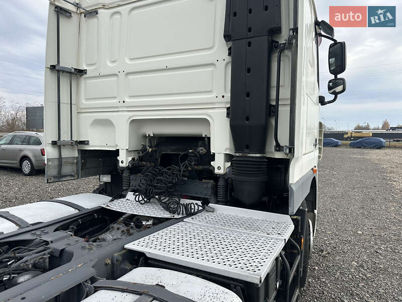 Тягач DAF XF 105 2010 в Хусті