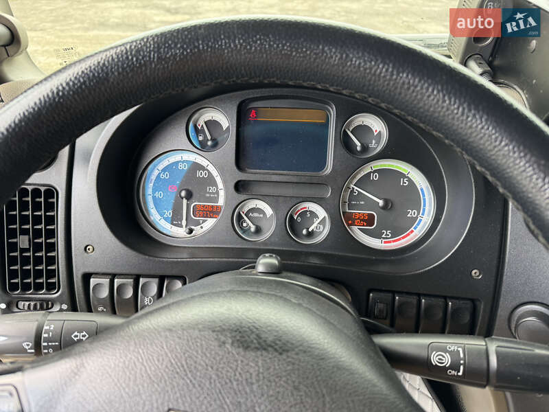 Тягач DAF XF 105 2009 в Черновцах