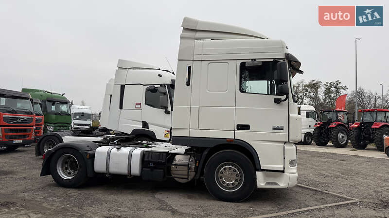 Тягач DAF XF 105 2012 в Киеве фото 4 Тягач DAF XF 105 2012 в Киеве