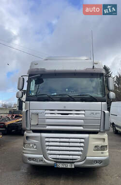 Тягач DAF XF 105 2010 в Львові
