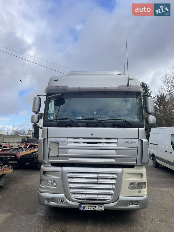 DAF XF 105 2010 DAF XF 105 2010