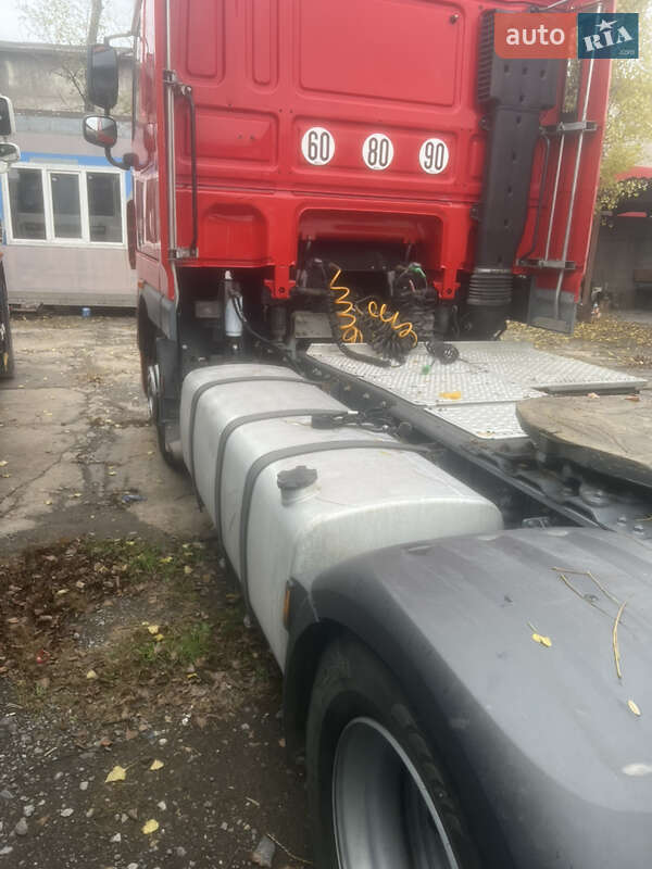 Тягач DAF XF 105 2012 в Кам'янському