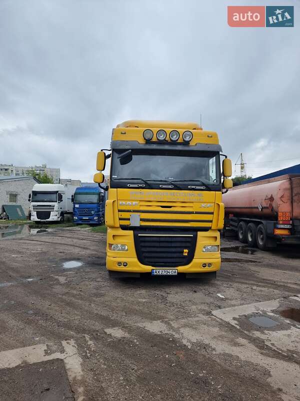 Тягач DAF XF 105 2006 в Харькове