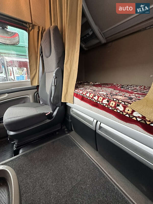 Тягач DAF XF 105 2013 в Днепре