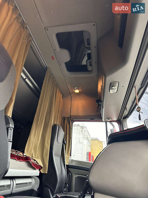 Тягач DAF XF 105 2013 в Днепре