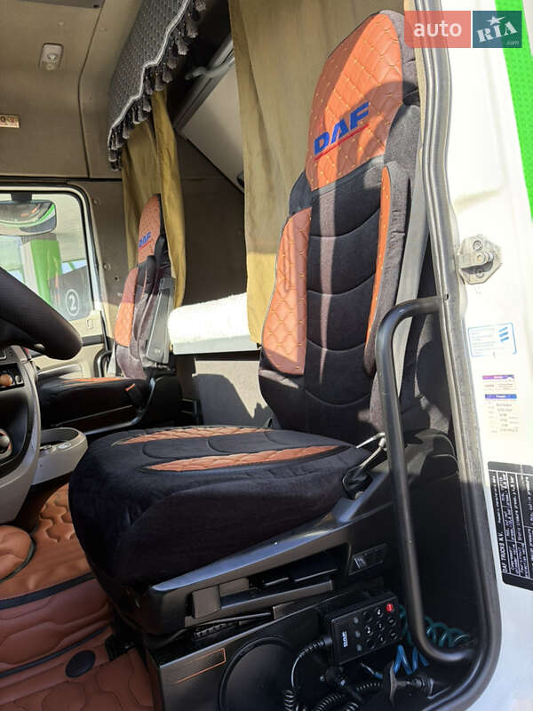 Тягач DAF XF 105 2012 в Черкасах