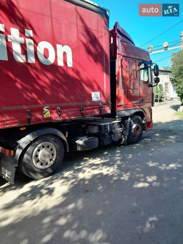 Тягач DAF XF 105 2006 в Павлограде